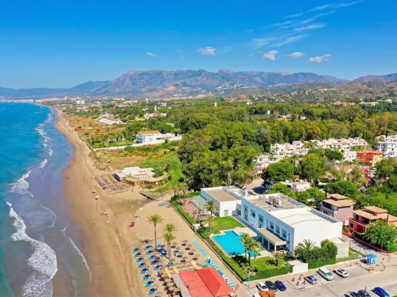 Apartment - Ground Floor Apartment в продаже в Marbella, Málaga. В доме 3 спален и 2 ванных комнат. Площадь дома 116 м²