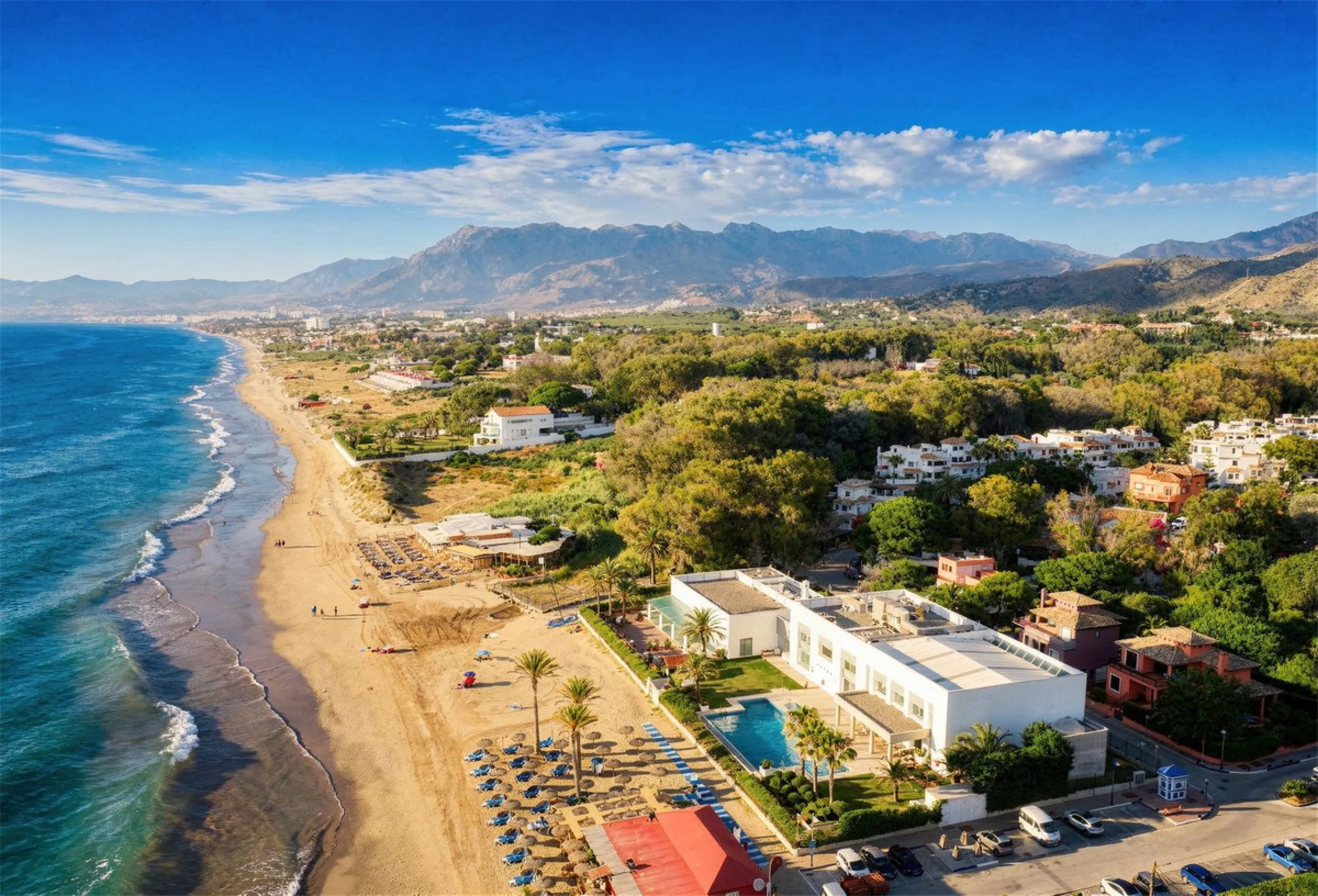 Apartment - Ground Floor Apartment в продаже в Marbella, Málaga. В доме 3 спален и 2 ванных комнат. Площадь дома 116 м²