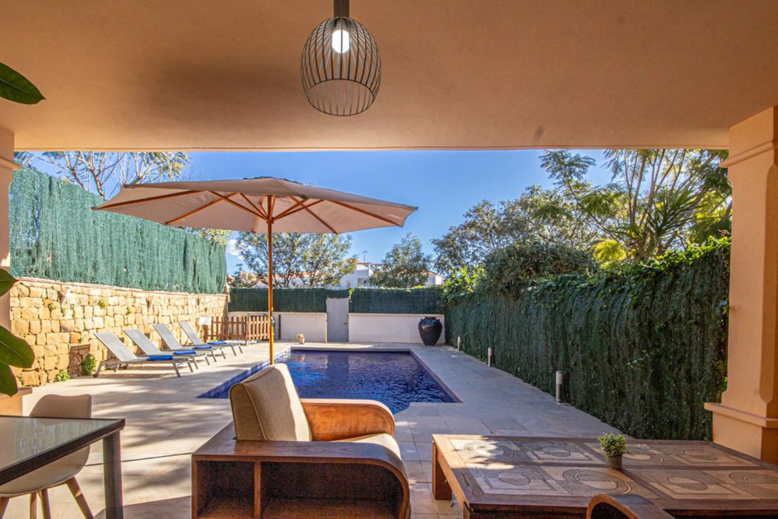 Spacious 4-Bedroom semi detached Villa with Private Heated Pool in Riviera del Sol