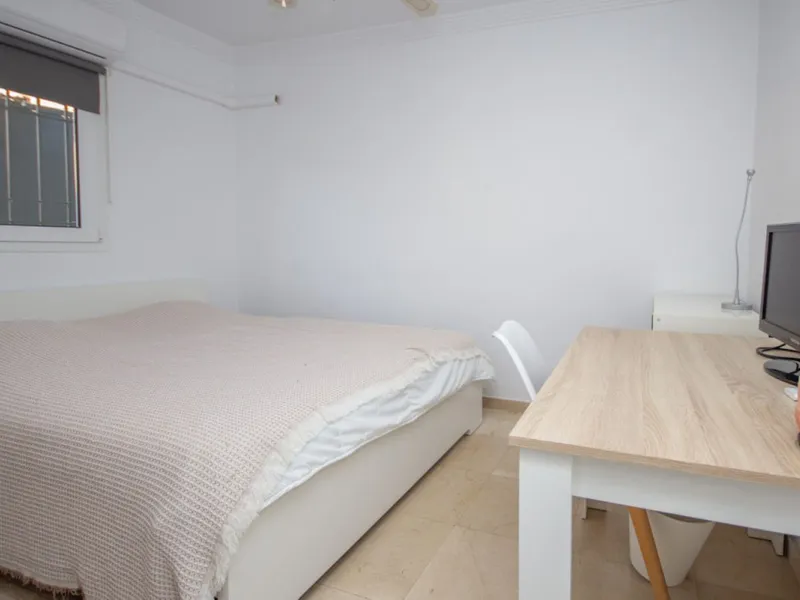 Spacious 4-Bedroom semi detached Villa with Private Heated Pool in Riviera del Sol
