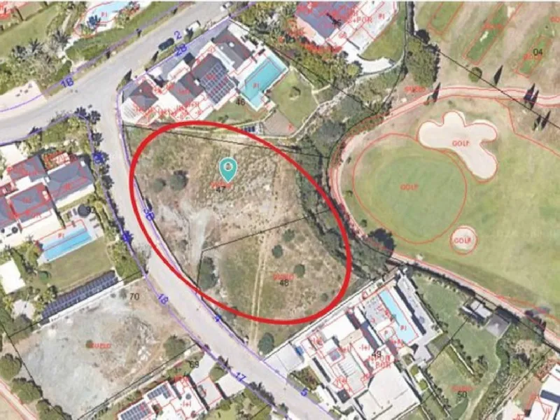 Plot - Residential Plot в продаже в Málaga, Málaga. Площадь участка 3160 м²