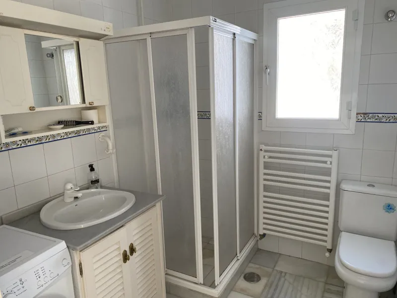 A RARELY AVAILABLE SINGLE LEVEL VILLA IN A HIGHLY SOUGHT AFTER POSITION CLOSE TO THE WHITE WASHED AND HISTORICAL VILLAGE OF MIJAS