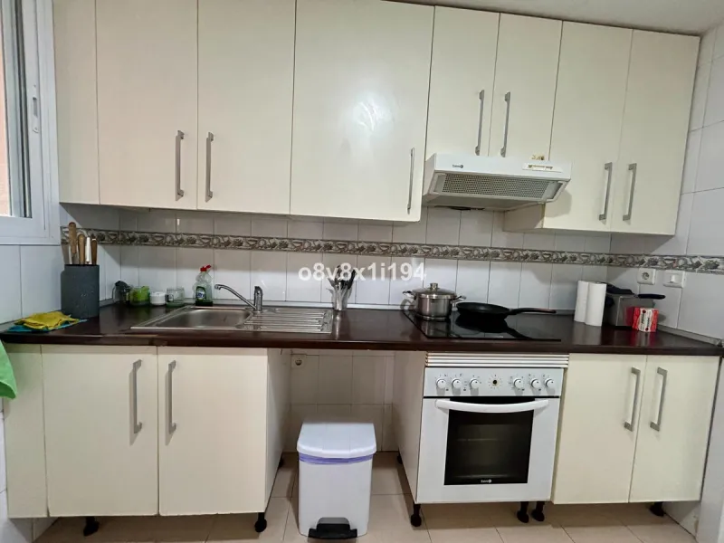 Ground floor apartment with private garden and basement in Doña Julia | 3 bedrooms + 2 parking spaces | High profitability