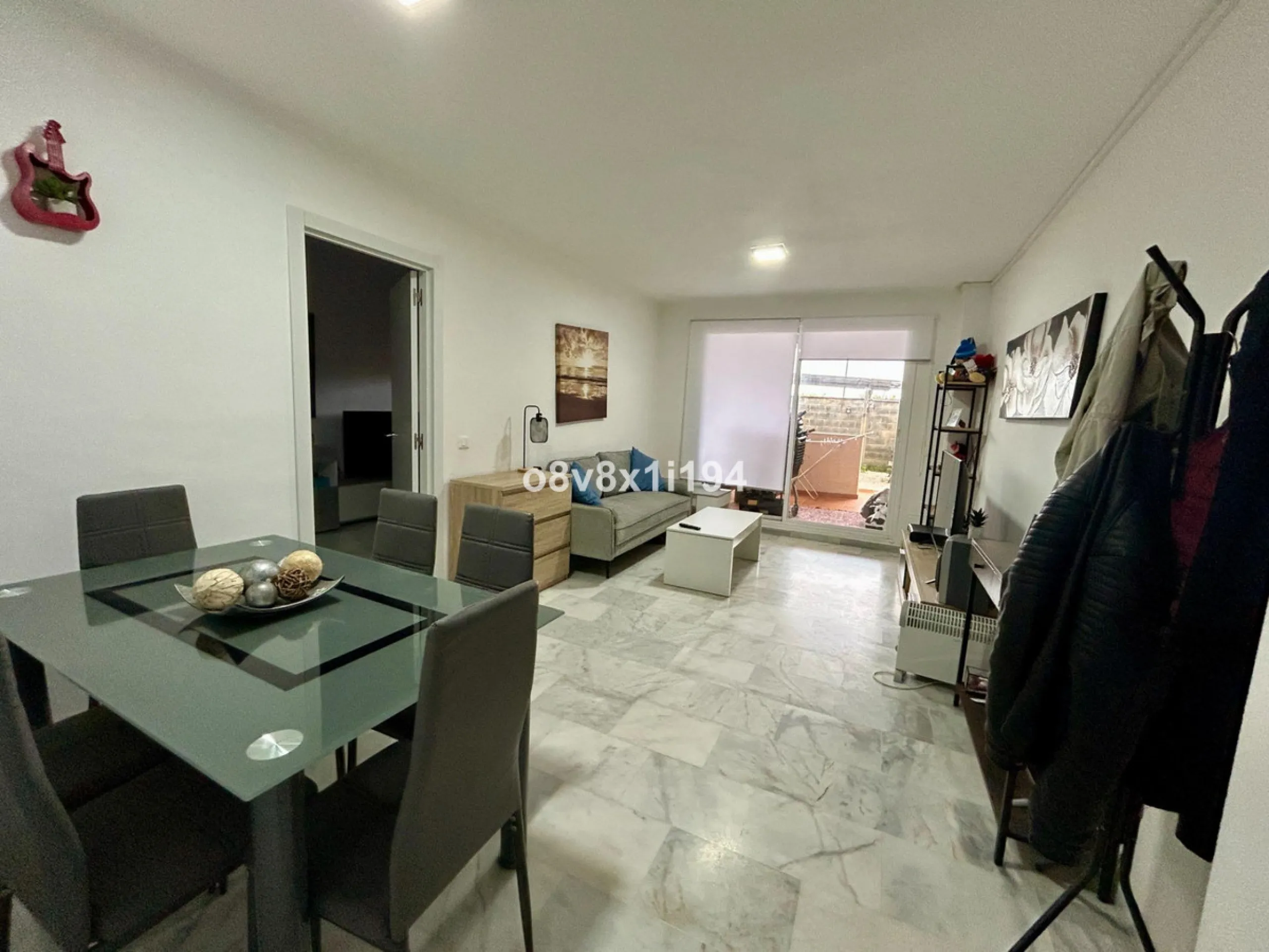 Ground floor apartment with private garden and basement in Doña Julia | 3 bedrooms + 2 parking spaces | High profitability