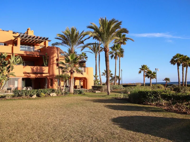 Apartment - Ground Floor Apartment в продаже в Marbella, Málaga. В доме 4 спален и 4 ванных комнат. Площадь дома 186 м²