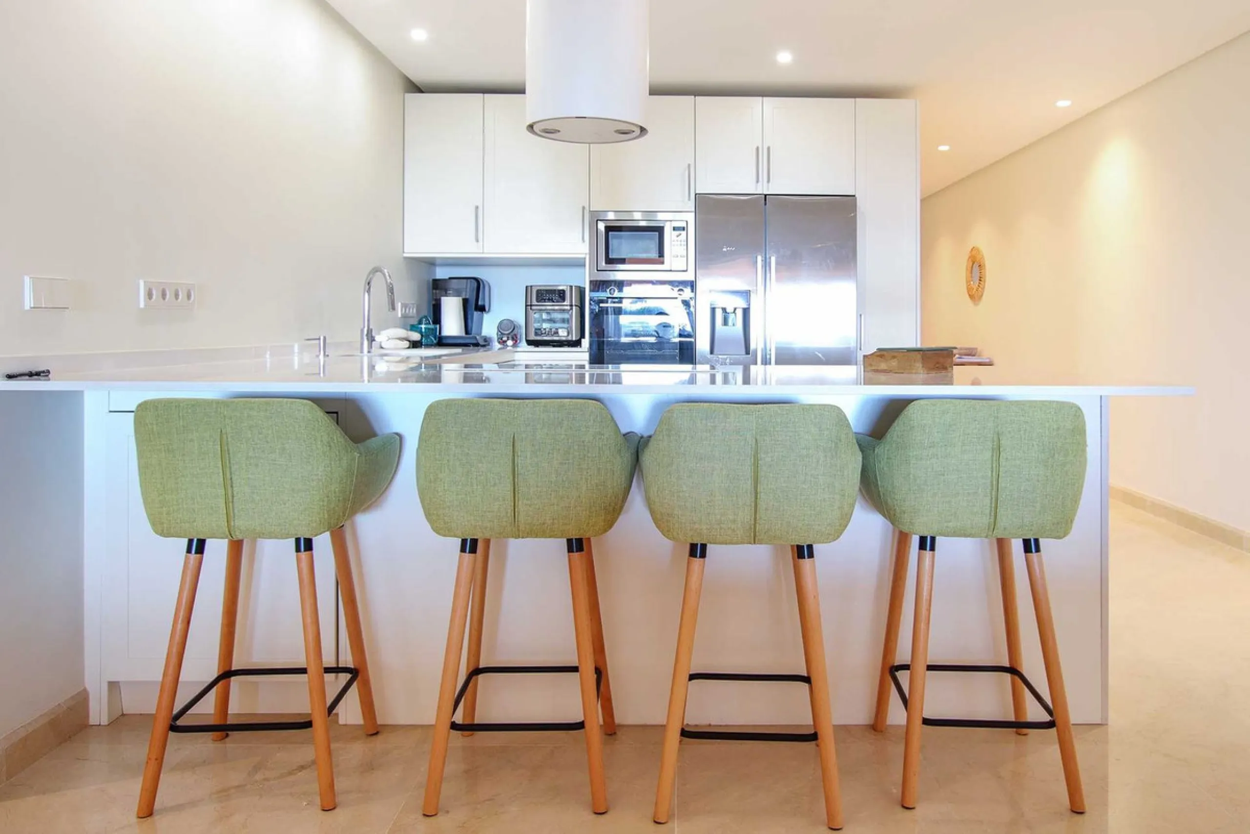 Apartment - Ground Floor Apartment в продаже в Marbella, Málaga. В доме 4 спален и 4 ванных комнат. Площадь дома 186 м²
