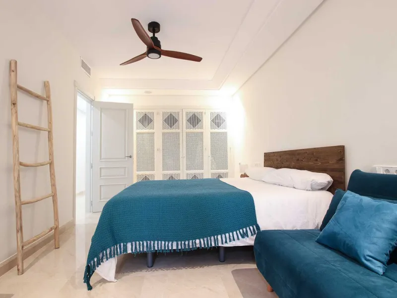 Apartment - Ground Floor Apartment в продаже в Marbella, Málaga. В доме 4 спален и 4 ванных комнат. Площадь дома 186 м²