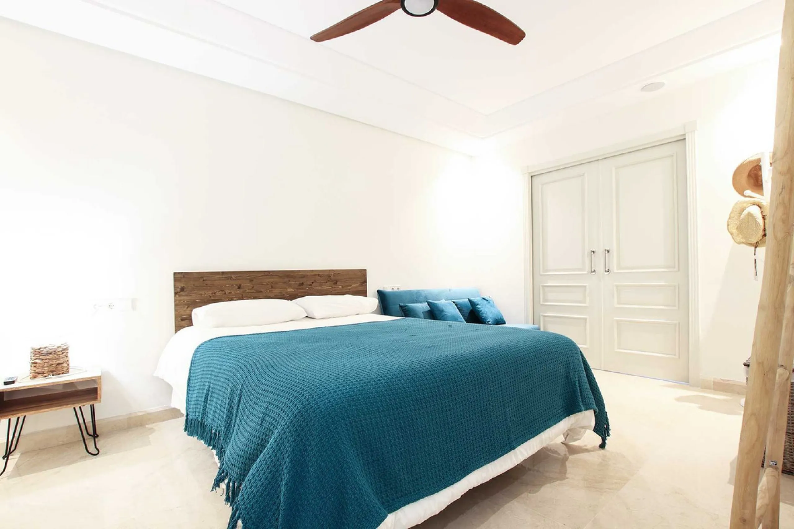 Apartment - Ground Floor Apartment в продаже в Marbella, Málaga. В доме 4 спален и 4 ванных комнат. Площадь дома 186 м²