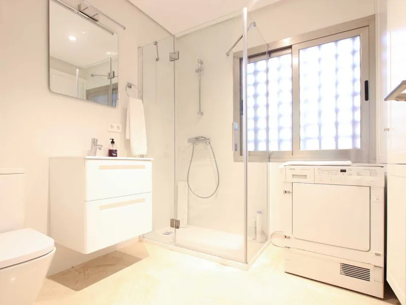 Apartment - Ground Floor Apartment в продаже в Marbella, Málaga. В доме 4 спален и 4 ванных комнат. Площадь дома 186 м²