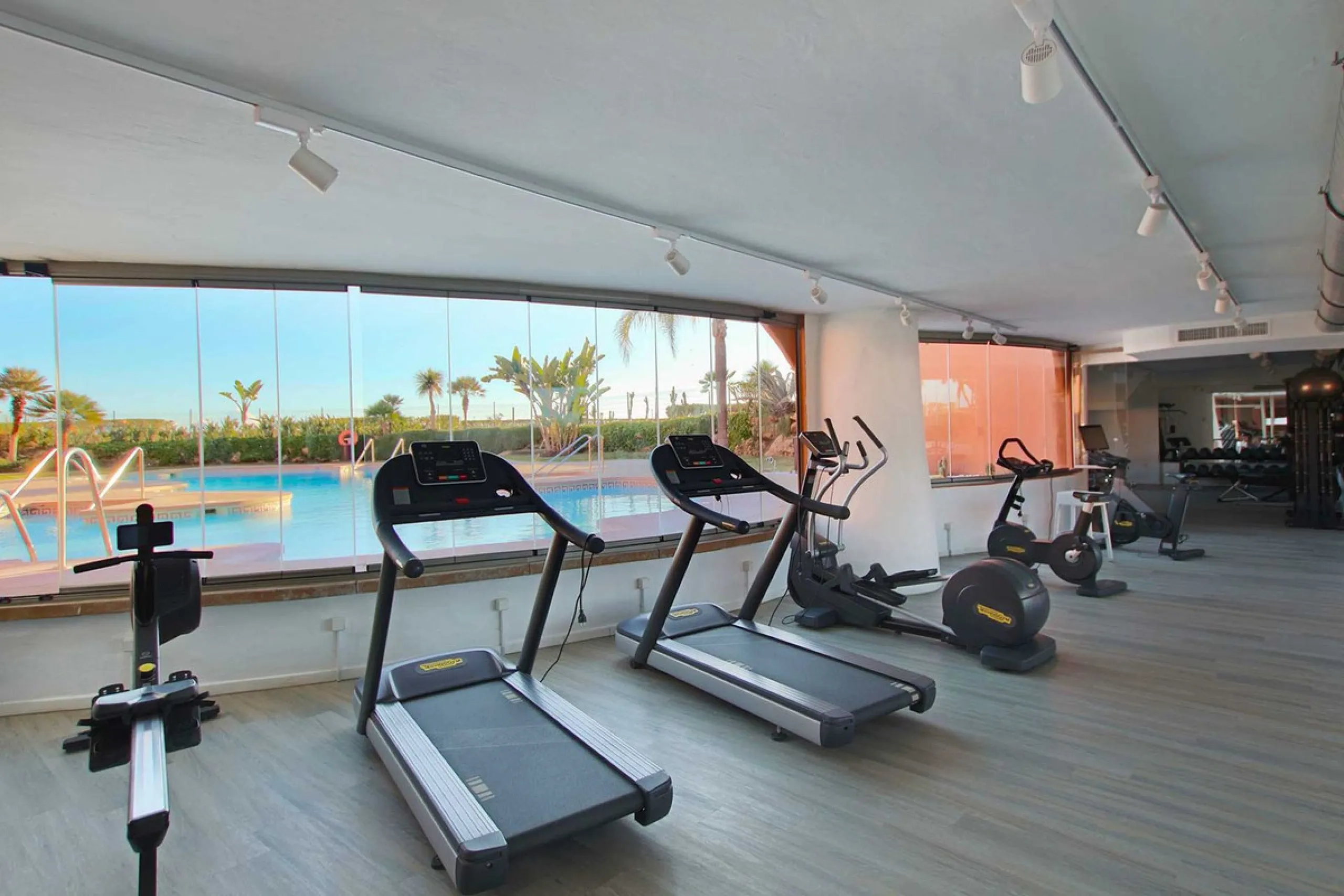 Apartment - Ground Floor Apartment в продаже в Marbella, Málaga. В доме 4 спален и 4 ванных комнат. Площадь дома 186 м²