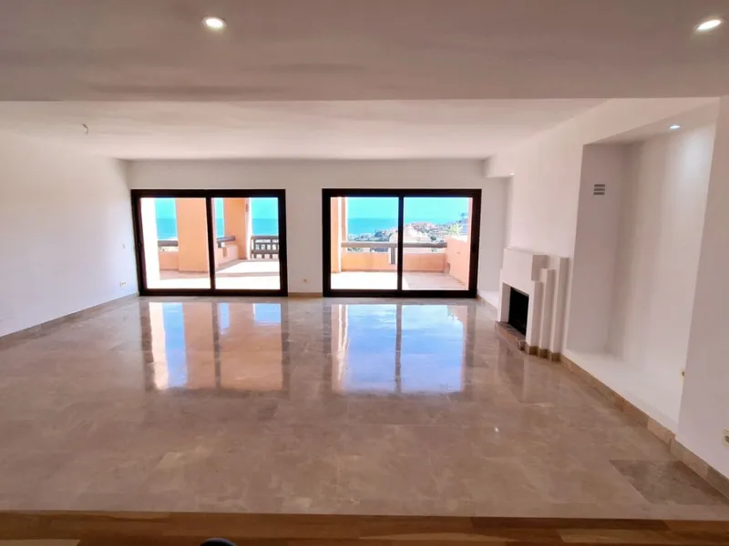 Penthouse, La Duquesa, Costa del Sol.