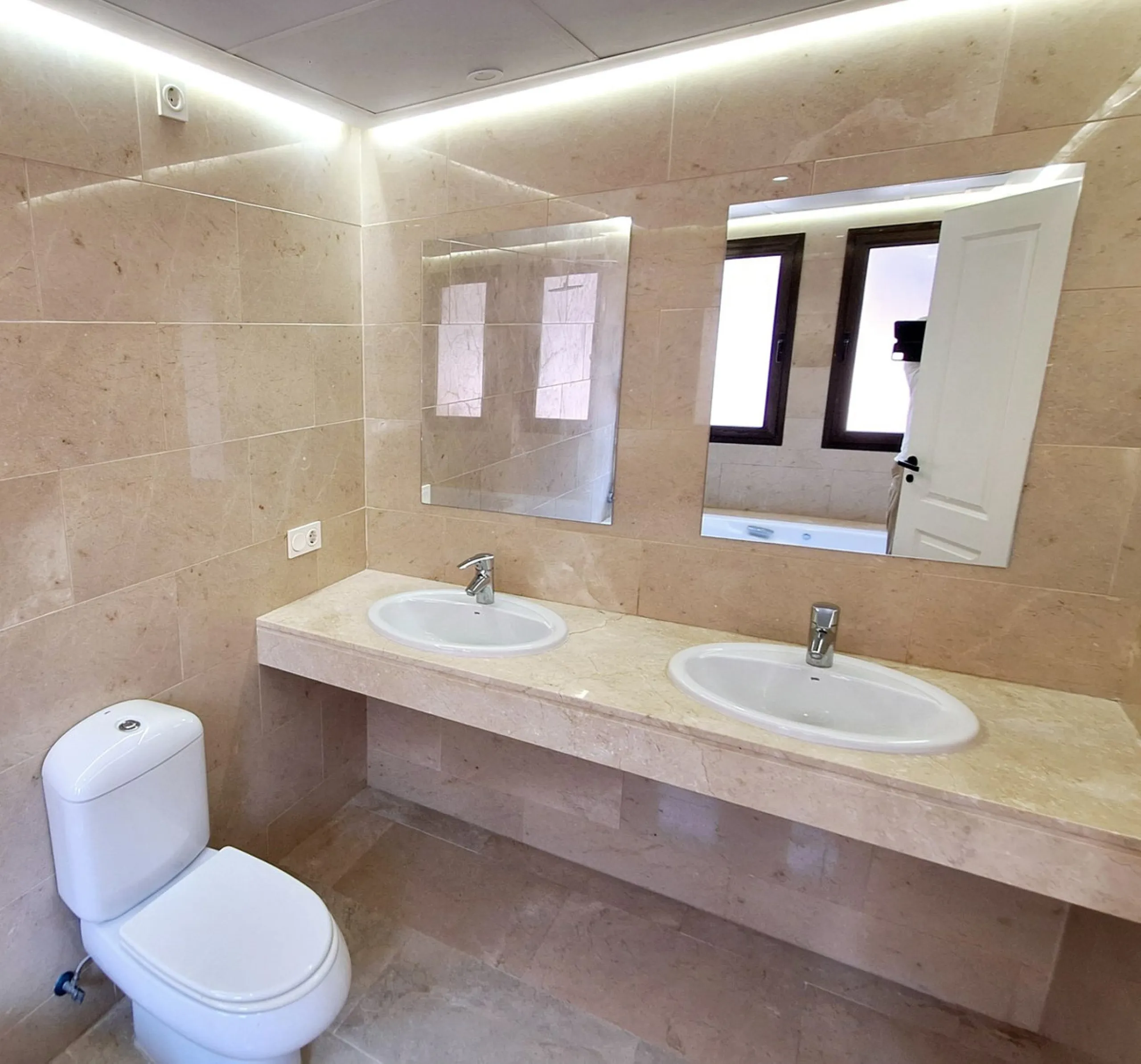 Penthouse, La Duquesa, Costa del Sol.