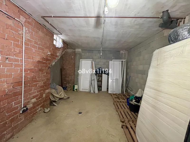 Ground floor apartment with private garden and basement in Doña Julia | 3 bedrooms + 2 parking spaces | High profitability