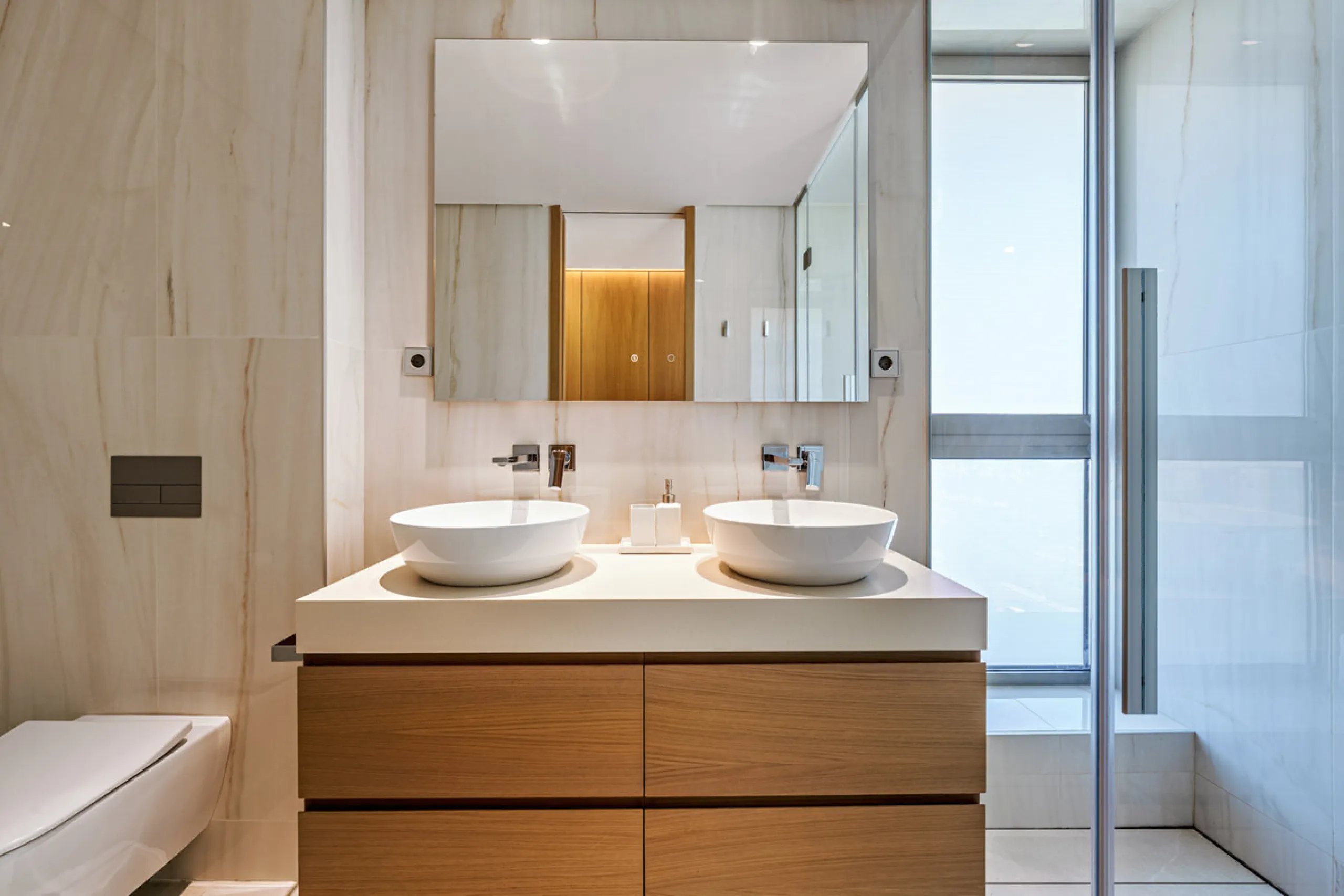 Apartment - Middle Floor Apartment в продаже в Málaga, Málaga. В доме 2 спален и 2 ванных комнат. Площадь дома 191 м²