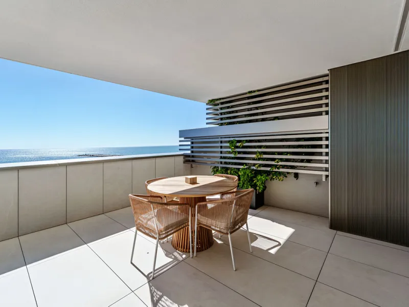 Apartment - Middle Floor Apartment в продаже в Málaga, Málaga. В доме 2 спален и 2 ванных комнат. Площадь дома 191 м²
