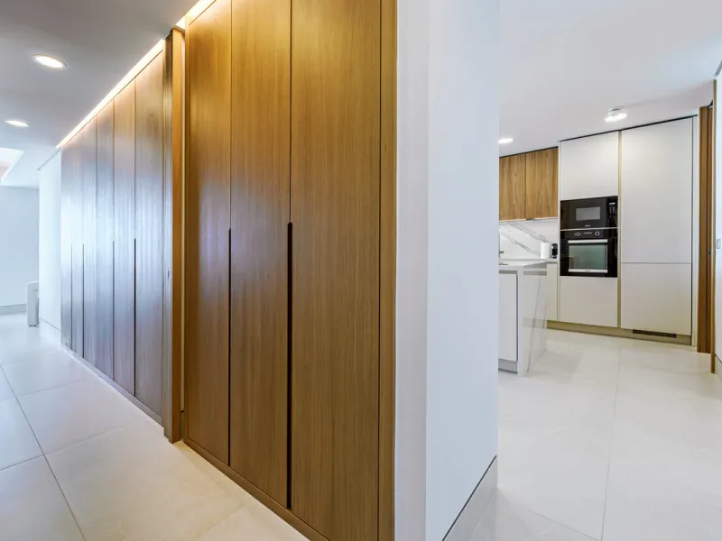 Apartment - Middle Floor Apartment в продаже в Málaga, Málaga. В доме 2 спален и 2 ванных комнат. Площадь дома 191 м²