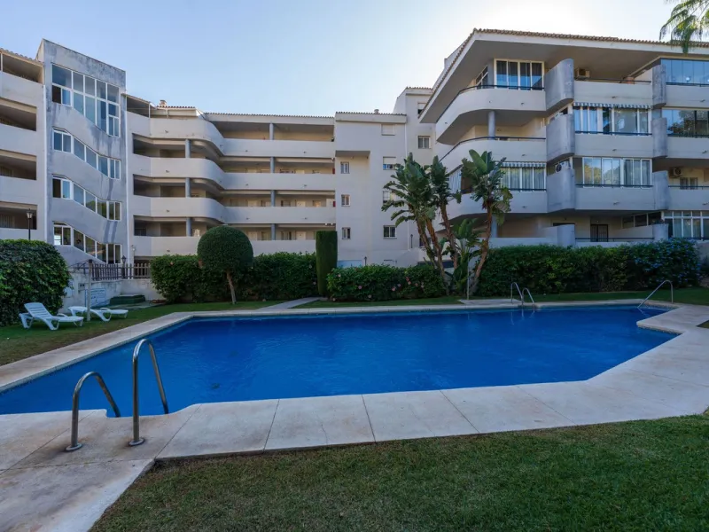 Fantastic Opportunity in Los Pacos!