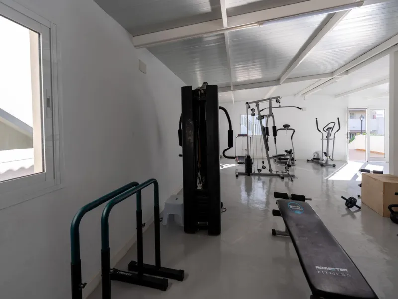 Fantastic Opportunity in Los Pacos!