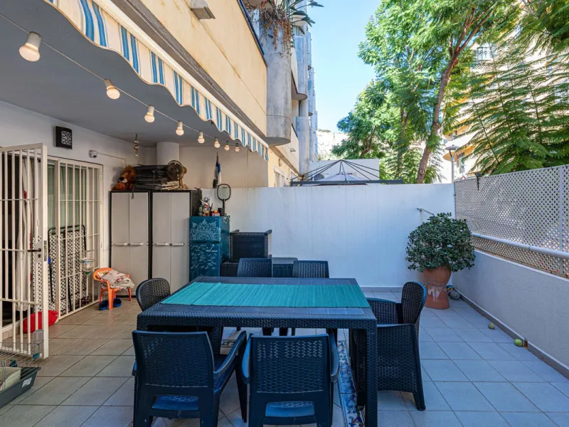Fantastic Opportunity in Los Pacos!