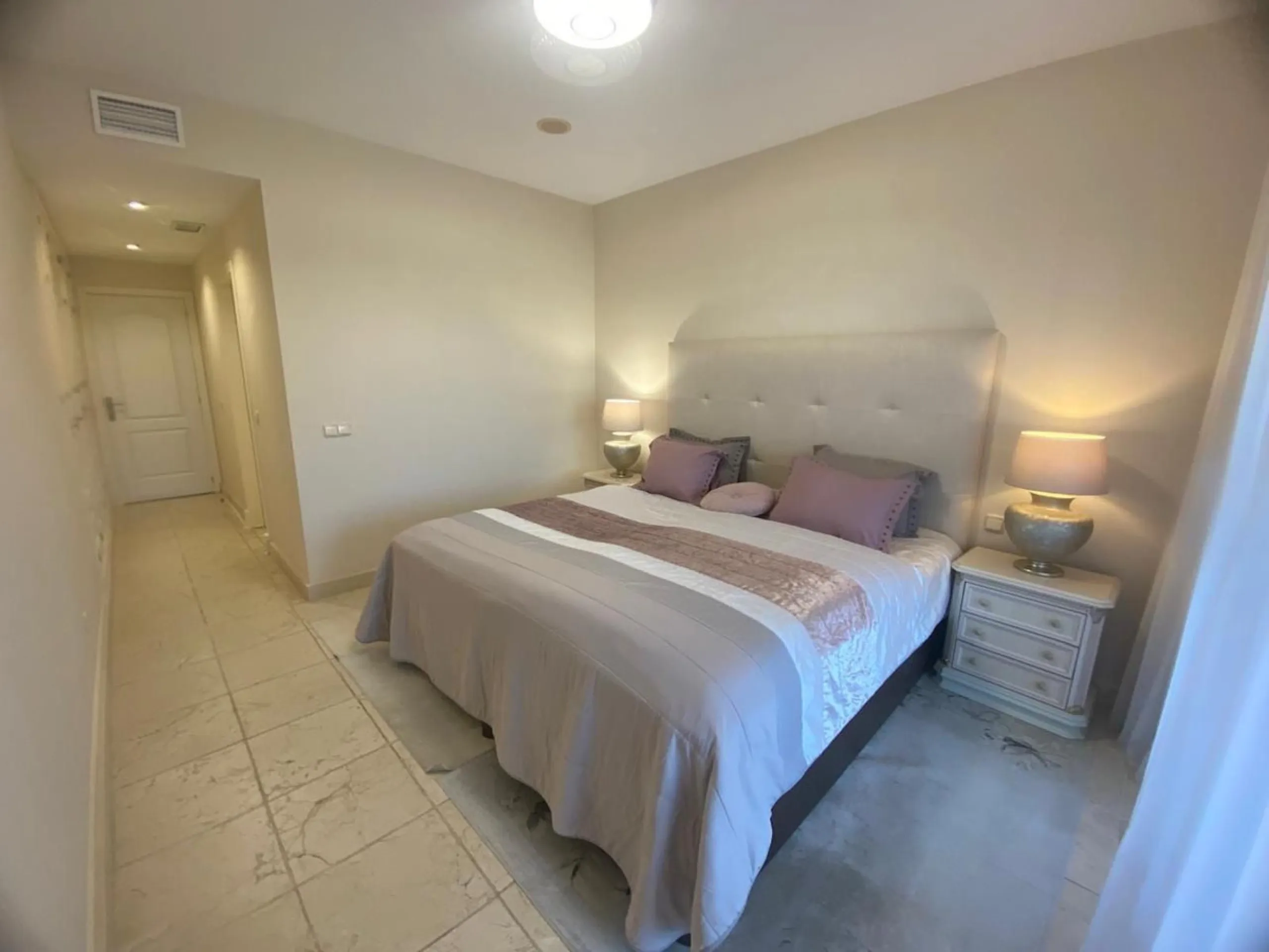 Discover the elegance and tranquility of Benatalaya, an exclusive development located on the Atalaya , Estepona. Surrounded by golf courses and nature, this prestigious gated community offers a unique lifestyle, combining security, comfort, and a privileg