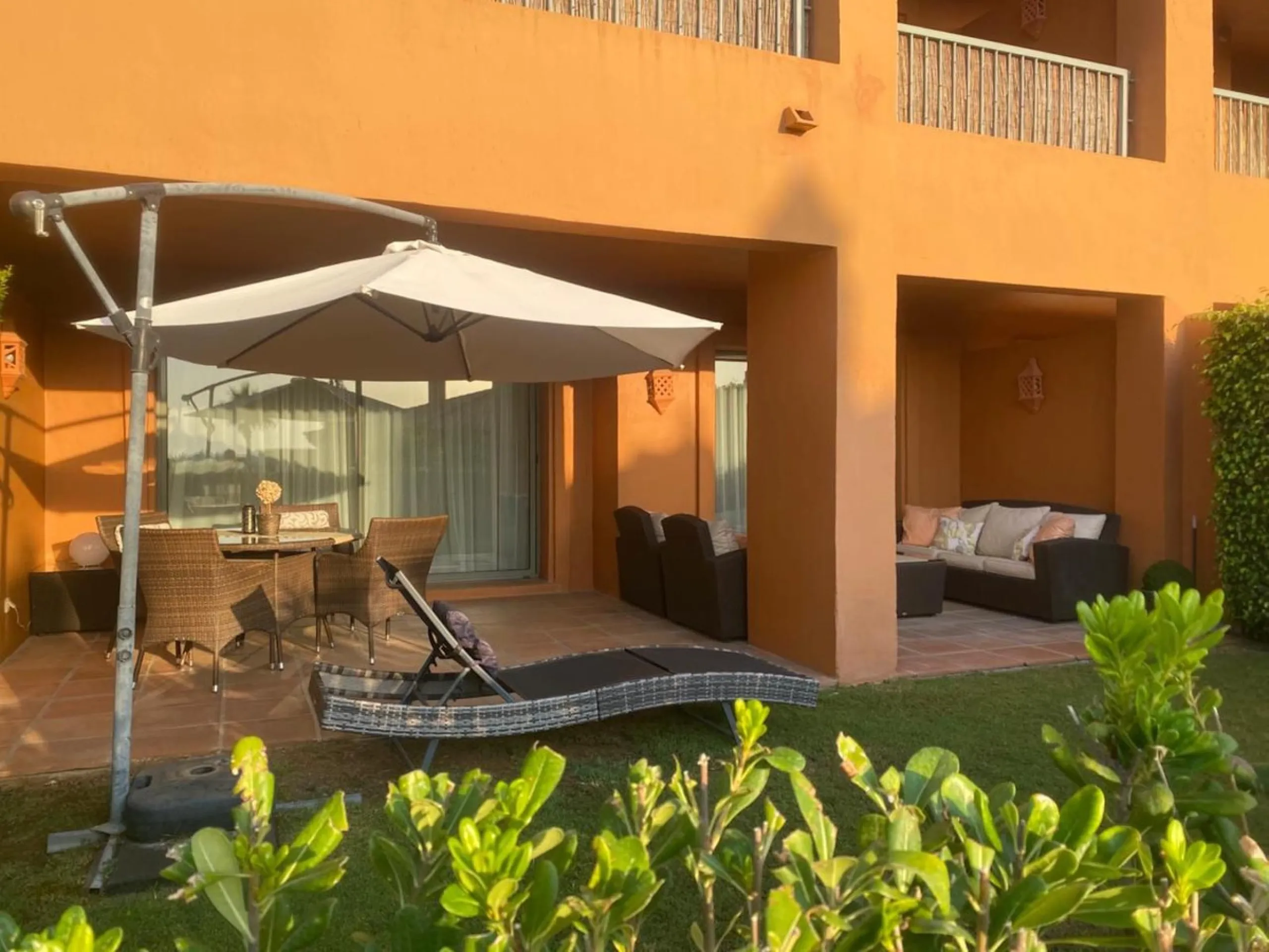 Discover the elegance and tranquility of Benatalaya, an exclusive development located on the Atalaya , Estepona. Surrounded by golf courses and nature, this prestigious gated community offers a unique lifestyle, combining security, comfort, and a privileg