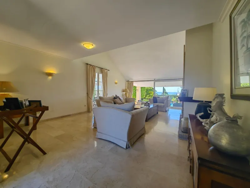 Stunning Andalusian Villa with Panoramic Sea Views – Puerto Romano, Estepona