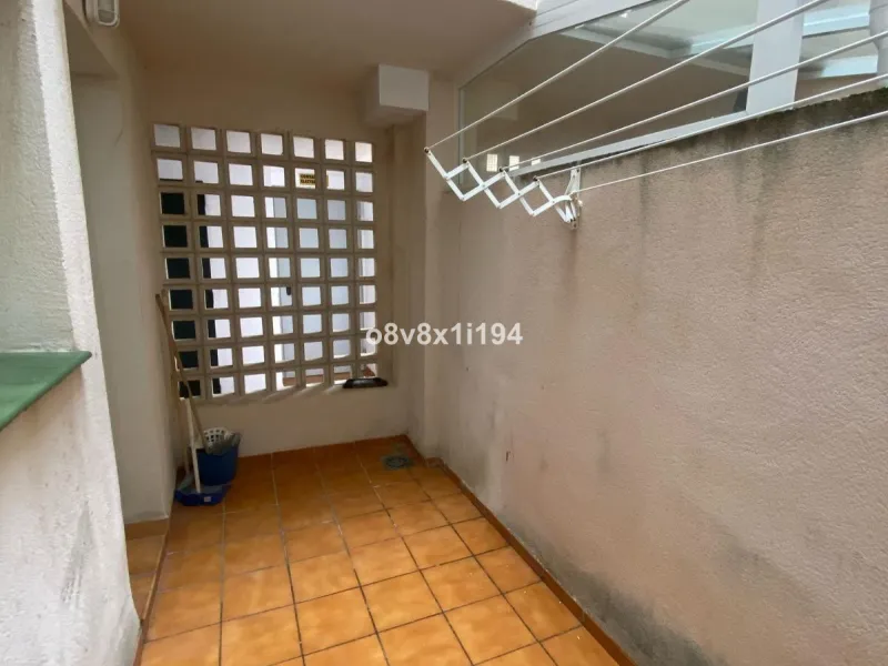 Ground floor apartment with private garden and basement in Doña Julia | 3 bedrooms + 2 parking spaces | High profitability