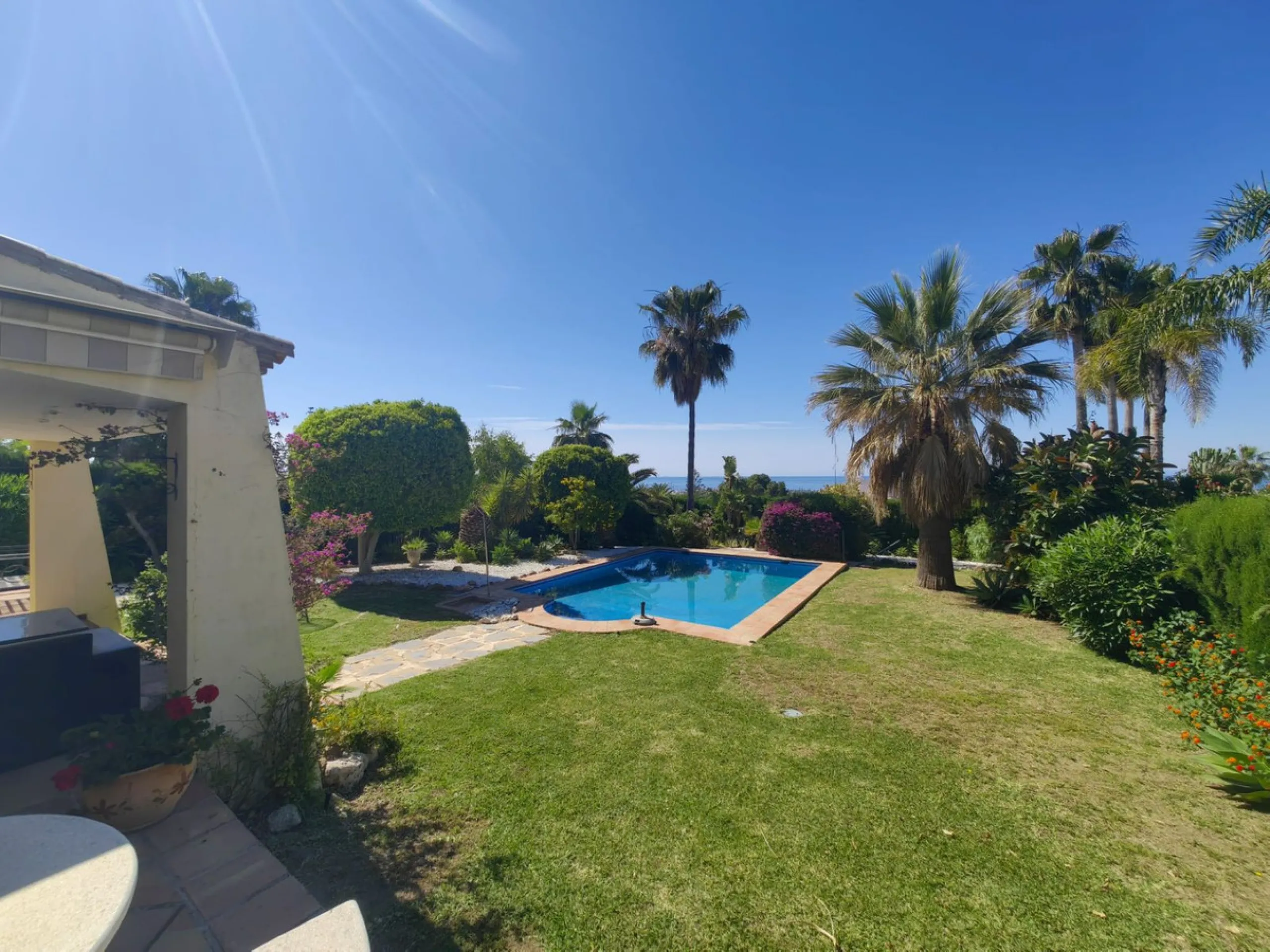 Stunning Andalusian Villa with Panoramic Sea Views – Puerto Romano, Estepona