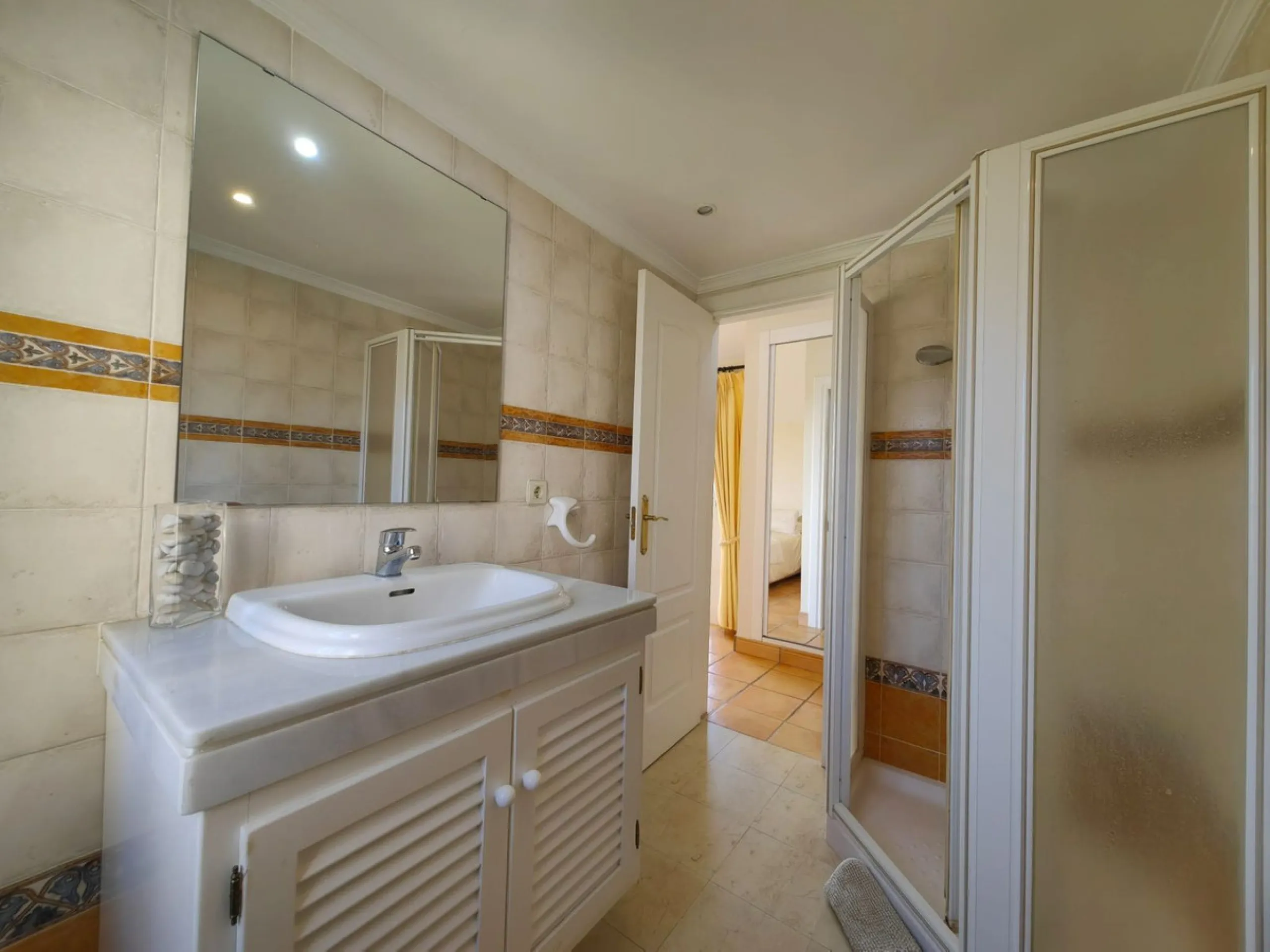 Stunning Andalusian Villa with Panoramic Sea Views – Puerto Romano, Estepona