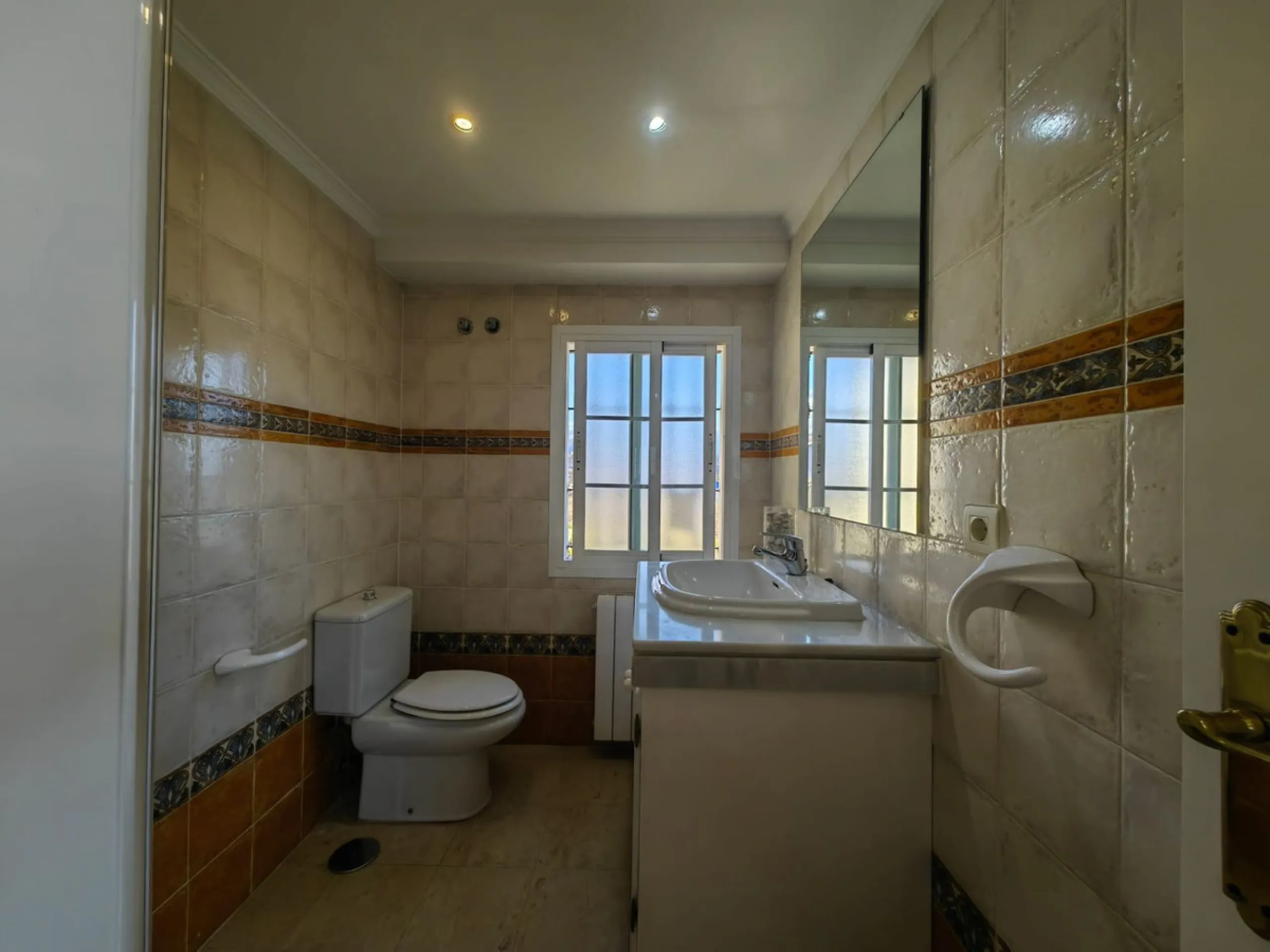 Stunning Andalusian Villa with Panoramic Sea Views – Puerto Romano, Estepona