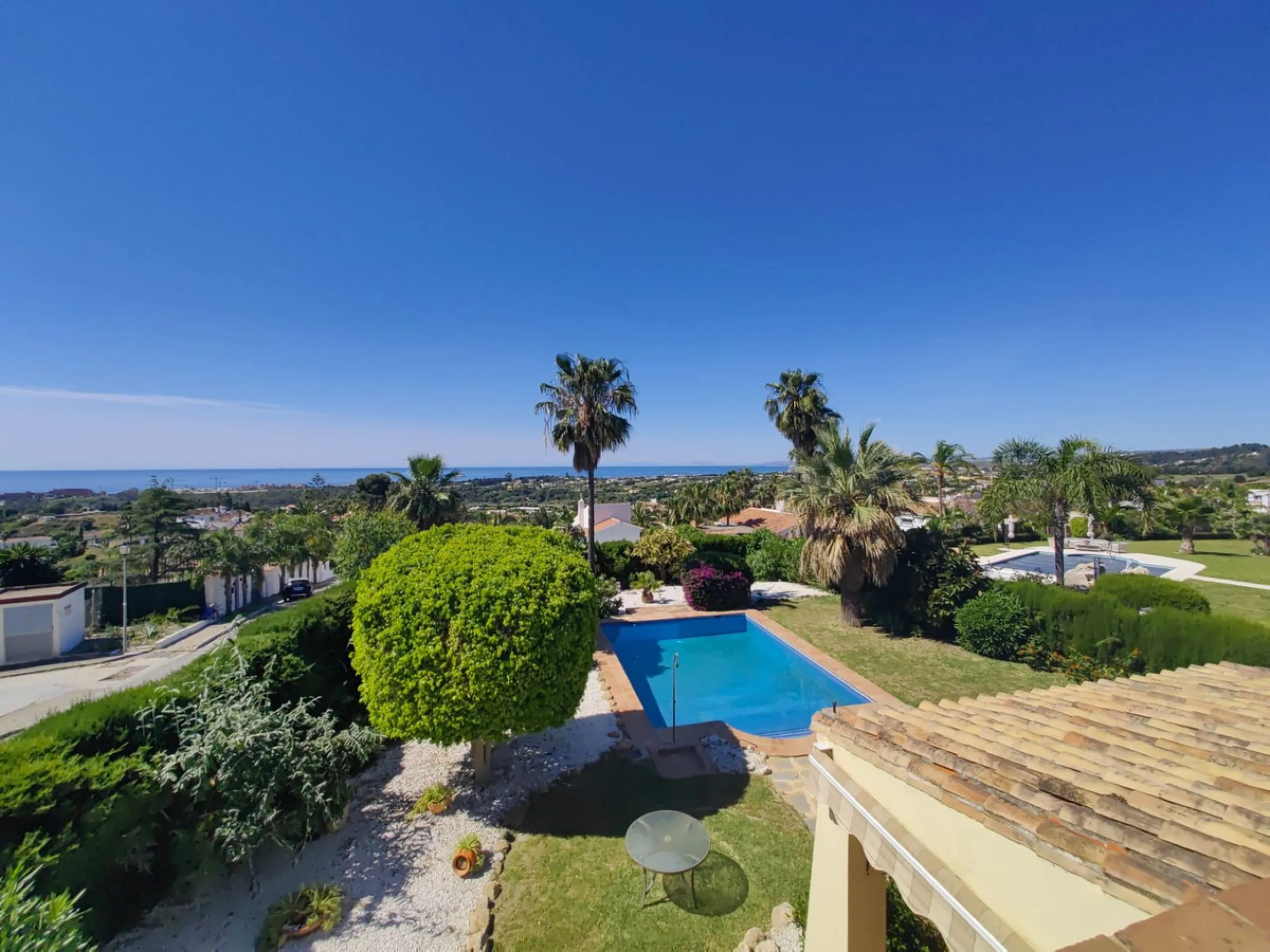 Stunning Andalusian Villa with Panoramic Sea Views – Puerto Romano, Estepona