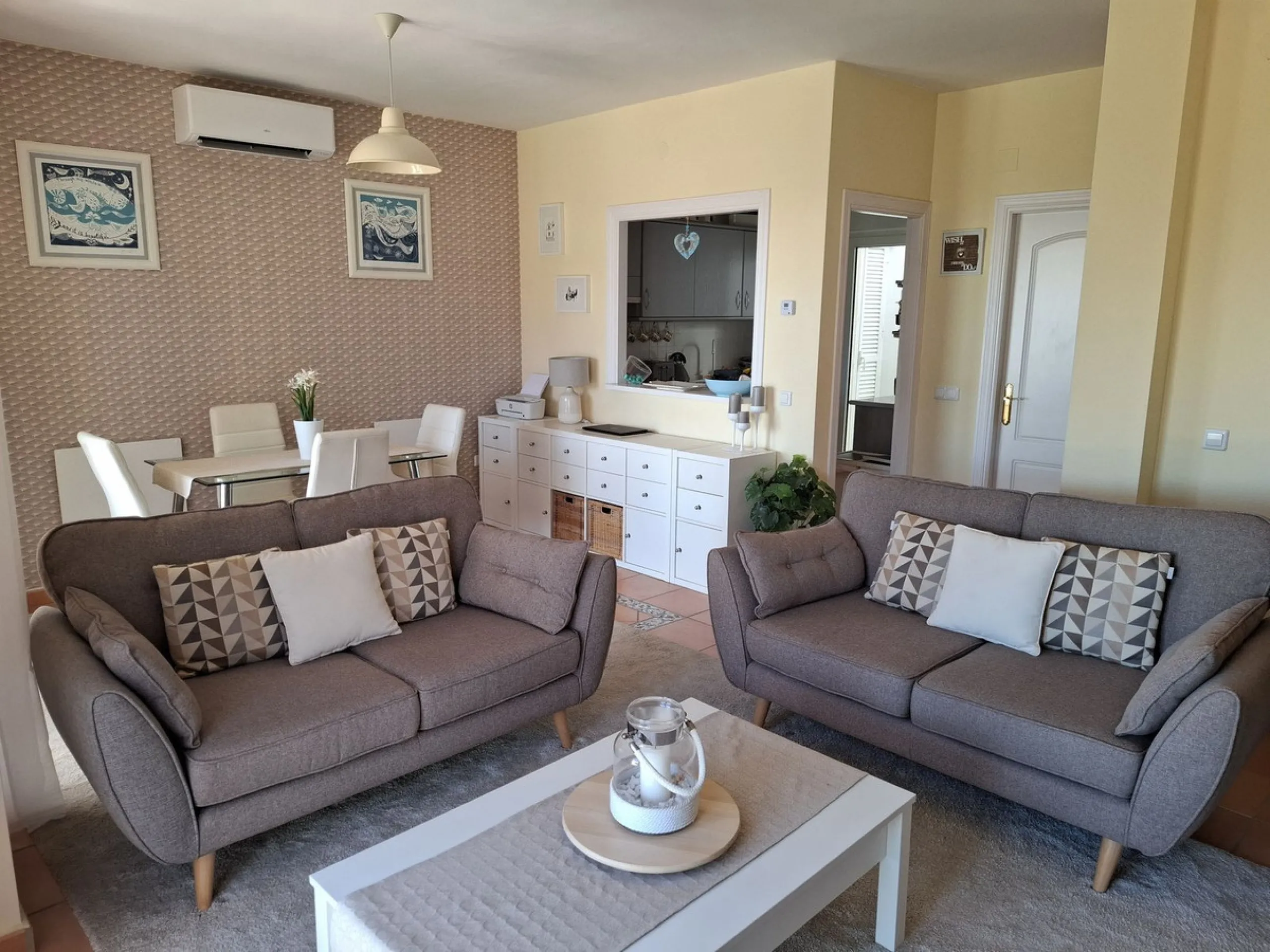 Charming 2-Bedroom Townhouse with Panoramic Views in Pueblo Valtocado, Mijas