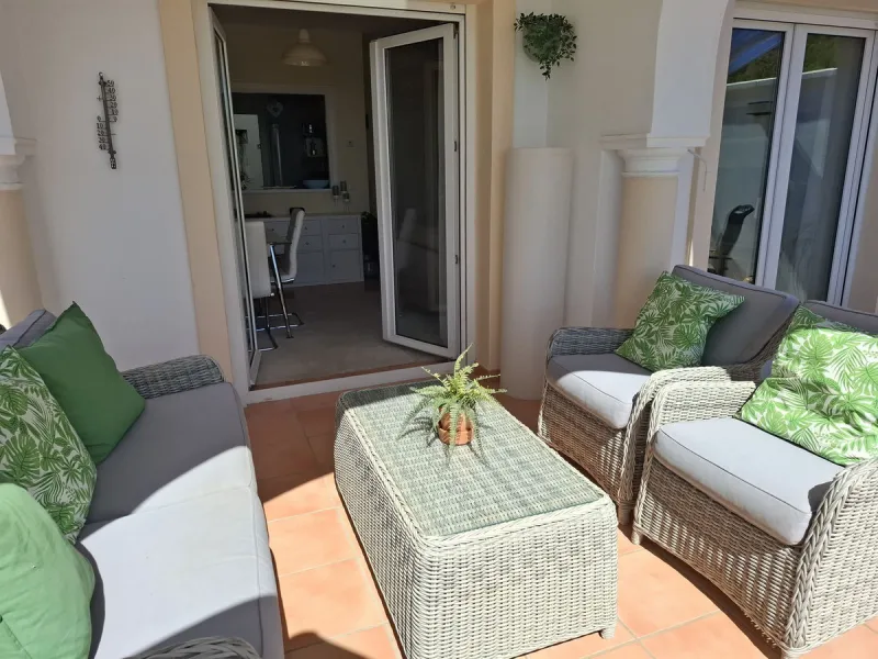 Charming 2-Bedroom Townhouse with Panoramic Views in Pueblo Valtocado, Mijas