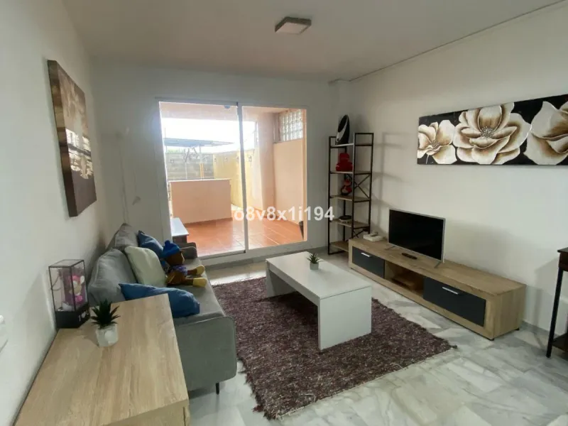 Ground floor apartment with private garden and basement in Doña Julia | 3 bedrooms + 2 parking spaces | High profitability