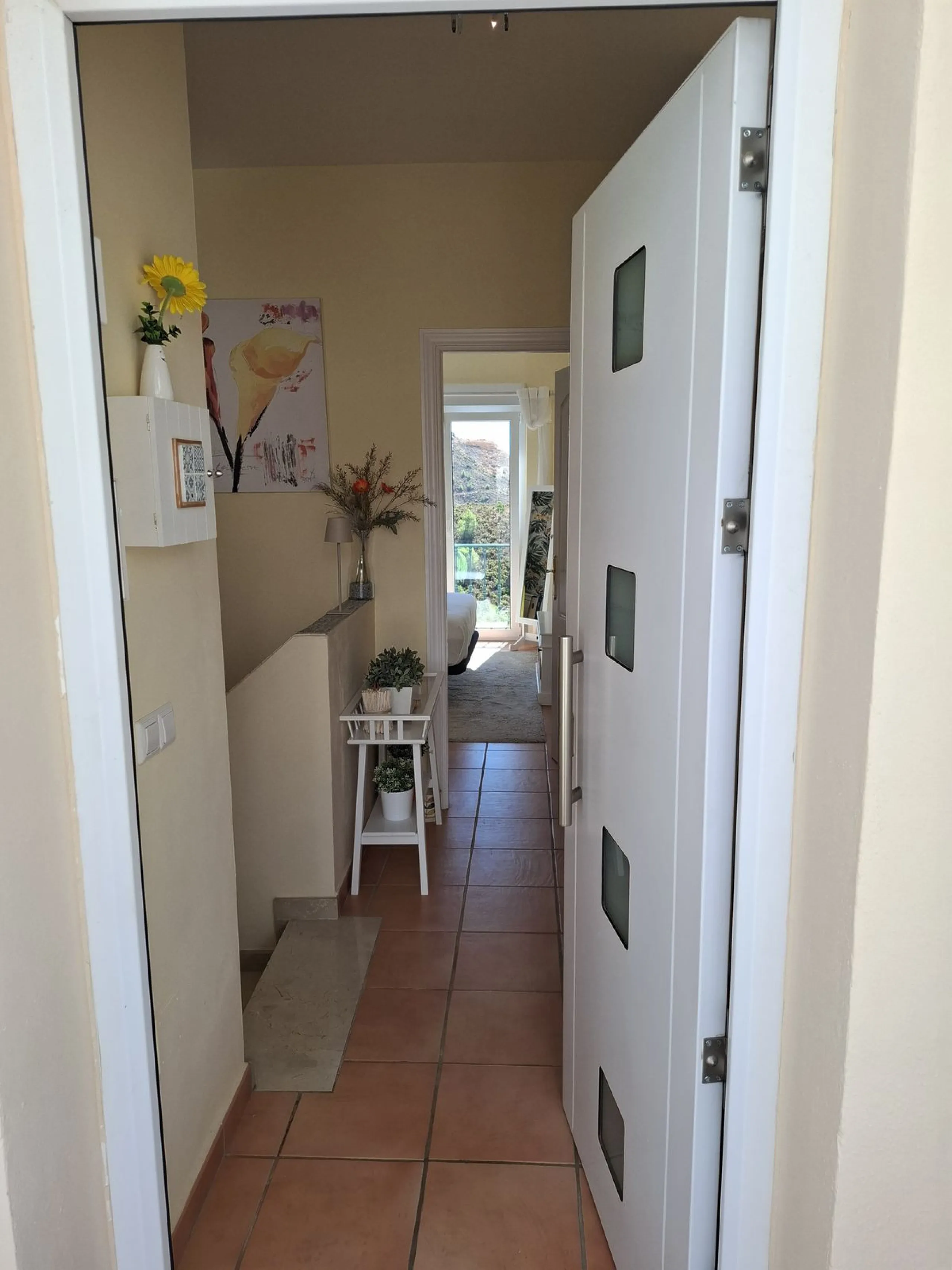 Charming 2-Bedroom Townhouse with Panoramic Views in Pueblo Valtocado, Mijas