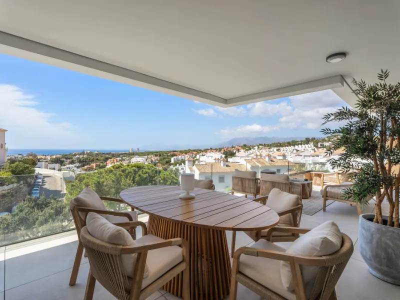 This contemporary duplex penthouse in Marbella East is thoughtfully designed across two levels, combining modern architecture with well-defined living spaces. Every detail has been considered to maximize natural light, seamless indoor-outdoor living, and 