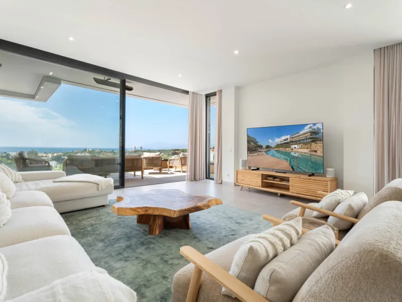 Apartment - Penthouse Duplex в продаже в Marbella, Málaga. В доме 3 спален и 3 ванных комнат. Площадь дома 173 м²