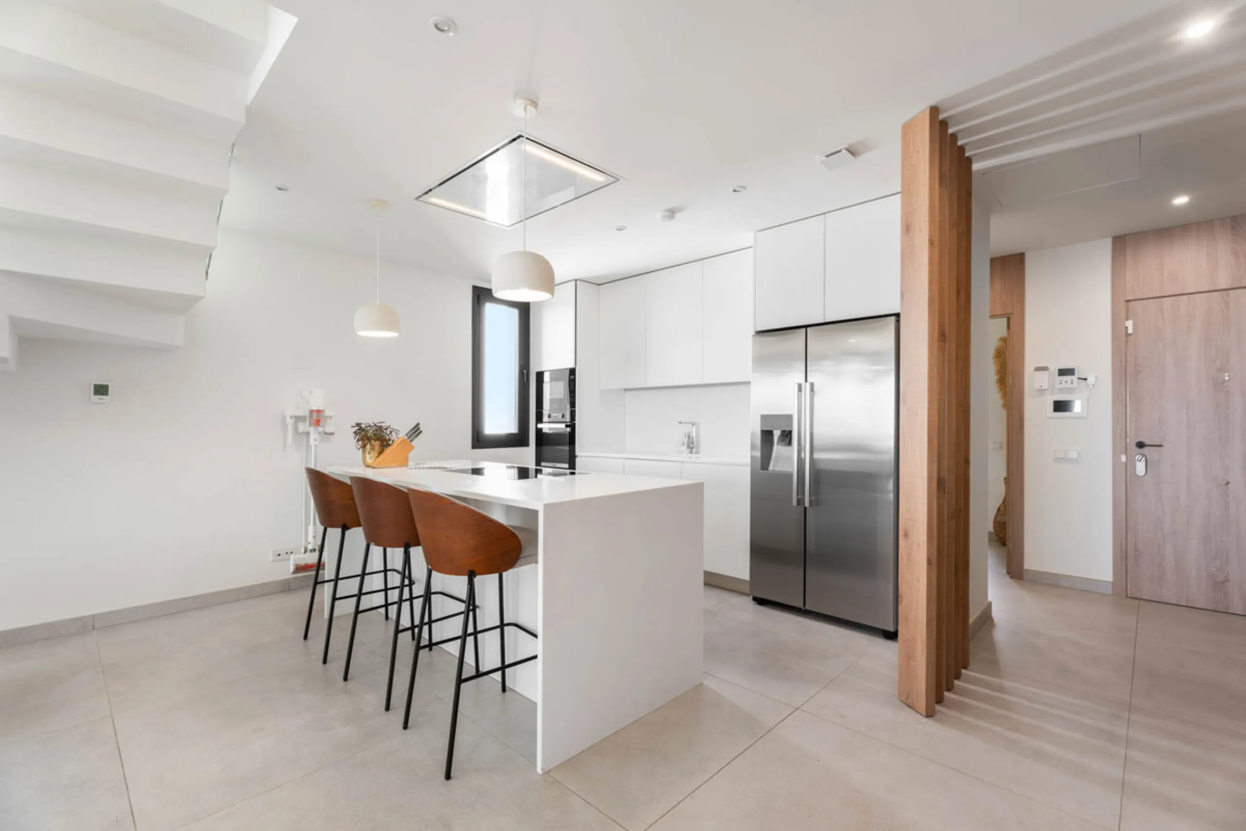 Apartment - Penthouse Duplex в продаже в Marbella, Málaga. В доме 3 спален и 3 ванных комнат. Площадь дома 173 м²