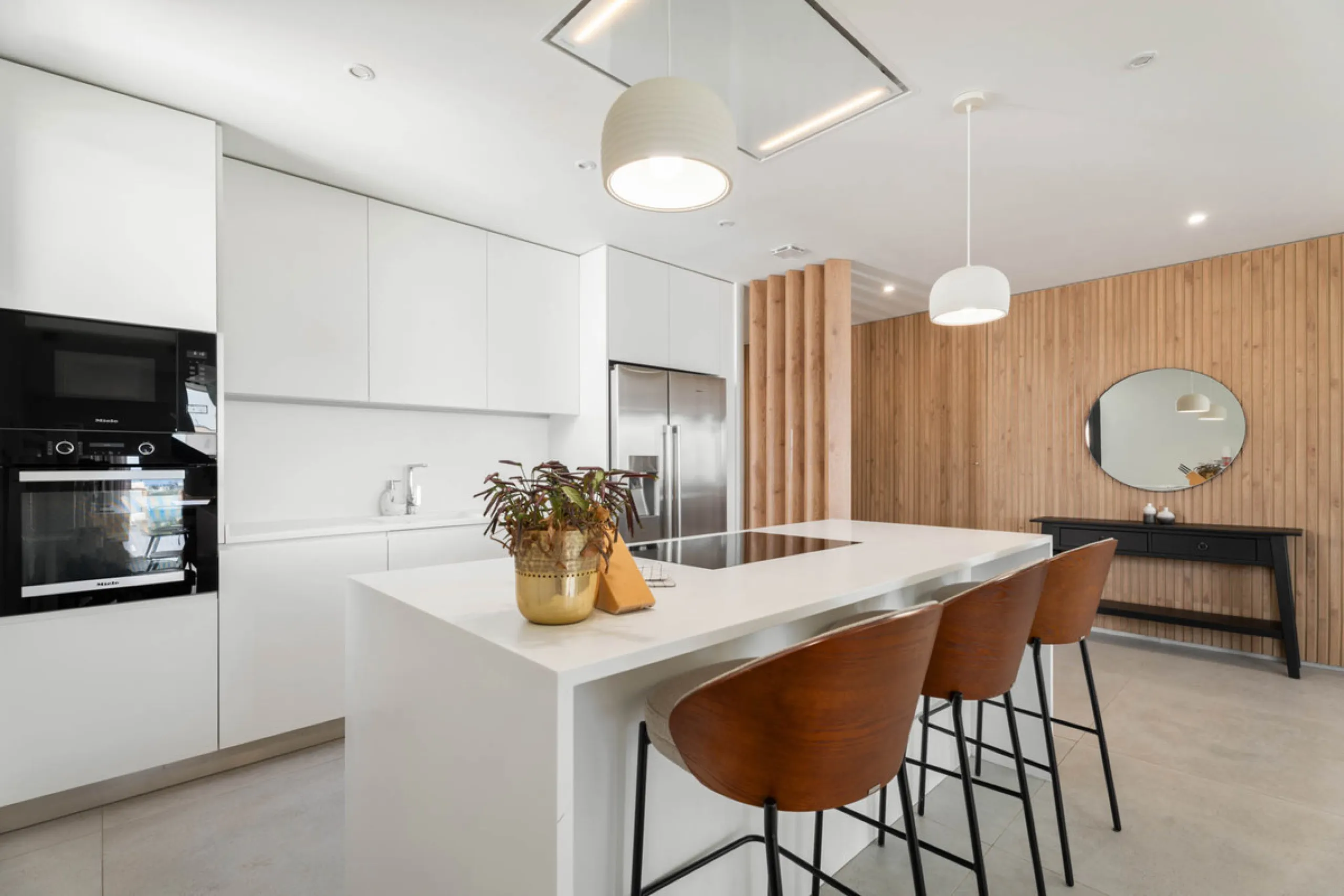 Apartment - Penthouse Duplex в продаже в Marbella, Málaga. В доме 3 спален и 3 ванных комнат. Площадь дома 173 м²