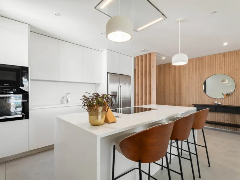 Apartment - Penthouse Duplex в продаже в Marbella, Málaga. В доме 3 спален и 3 ванных комнат. Площадь дома 173 м²