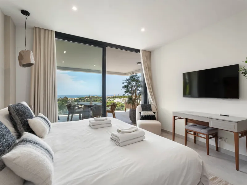 Apartment - Penthouse Duplex в продаже в Marbella, Málaga. В доме 3 спален и 3 ванных комнат. Площадь дома 173 м²