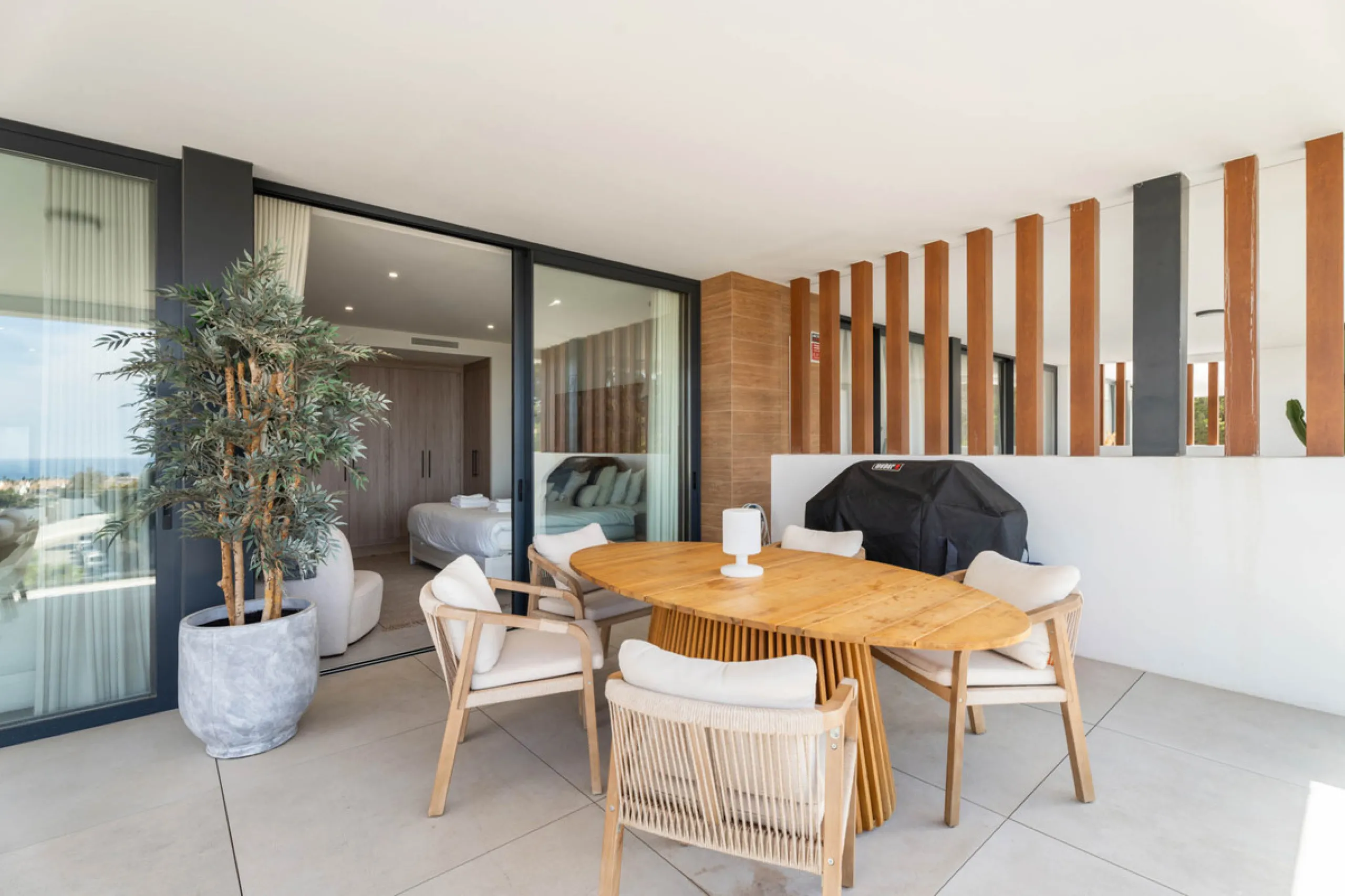 Apartment - Penthouse Duplex в продаже в Marbella, Málaga. В доме 3 спален и 3 ванных комнат. Площадь дома 173 м²