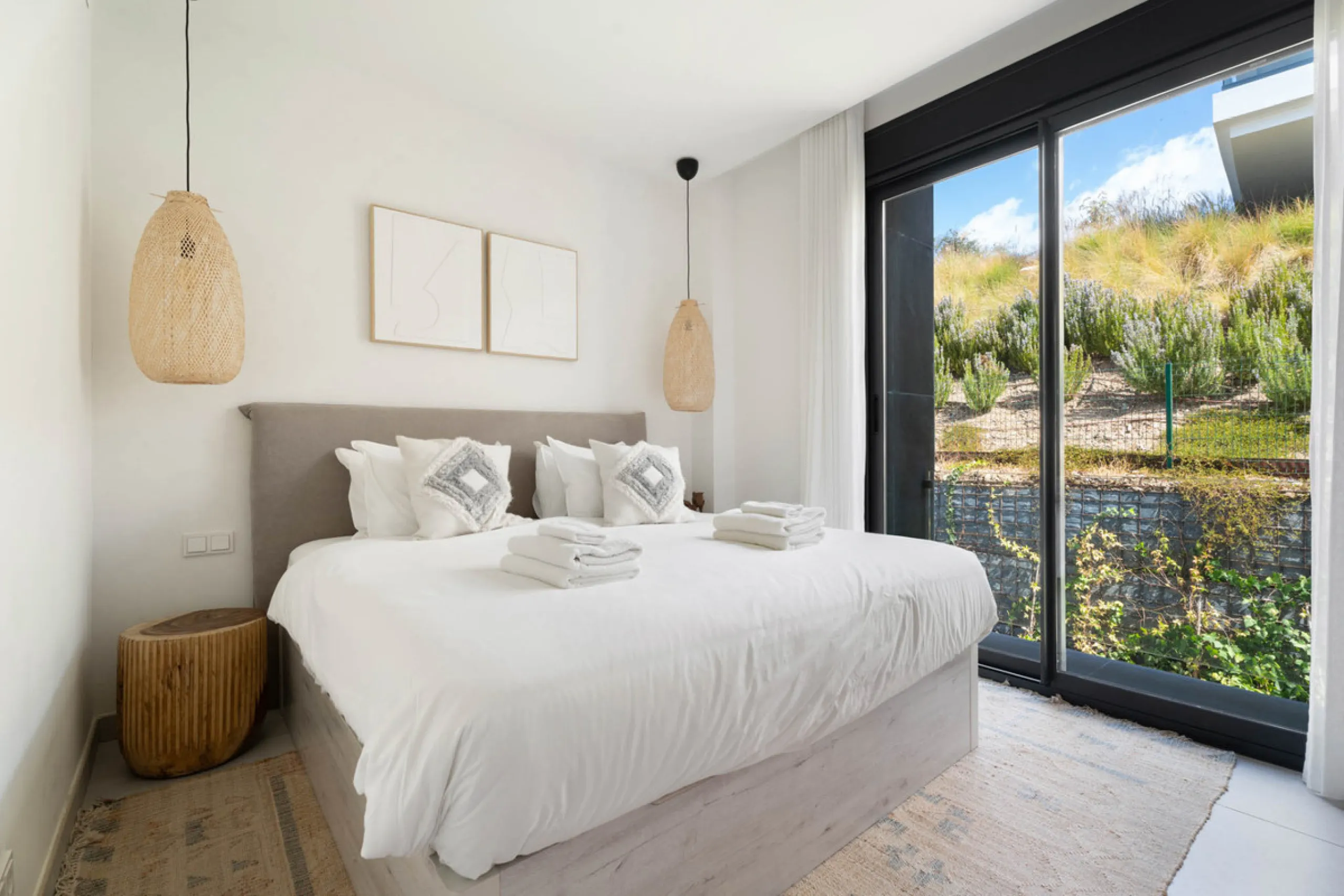 Apartment - Penthouse Duplex в продаже в Marbella, Málaga. В доме 3 спален и 3 ванных комнат. Площадь дома 173 м²