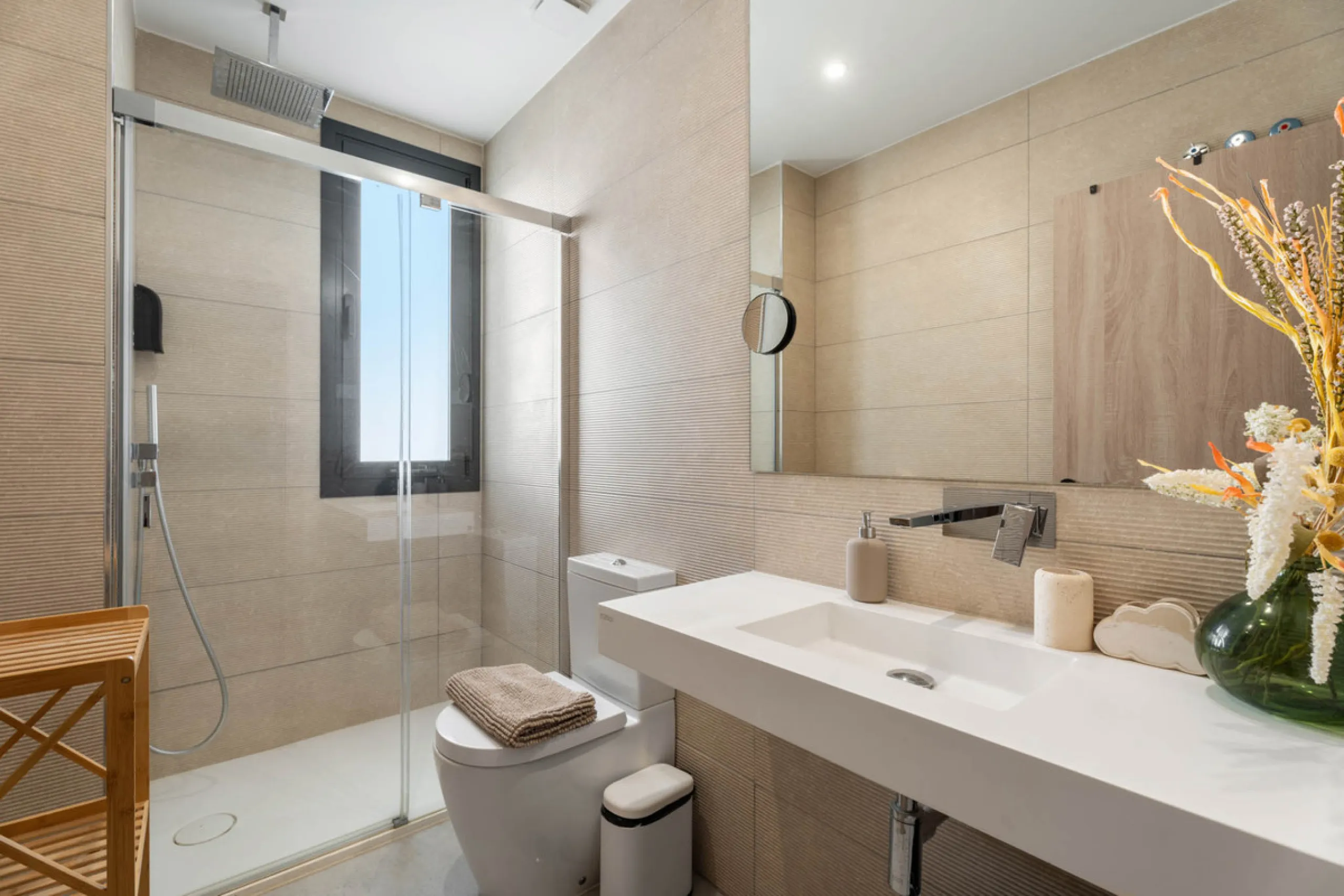 Apartment - Penthouse Duplex в продаже в Marbella, Málaga. В доме 3 спален и 3 ванных комнат. Площадь дома 173 м²