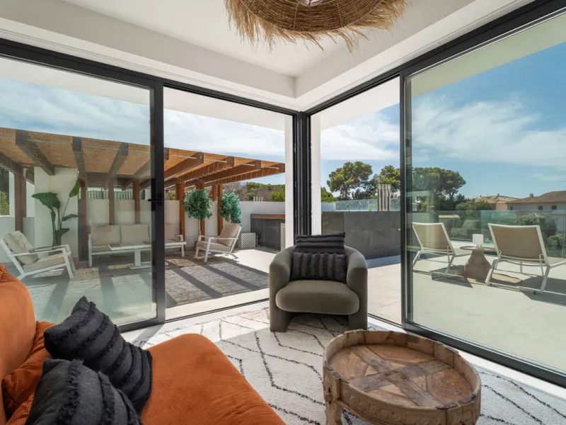 Apartment - Penthouse Duplex в продаже в Marbella, Málaga. В доме 3 спален и 3 ванных комнат. Площадь дома 173 м²
