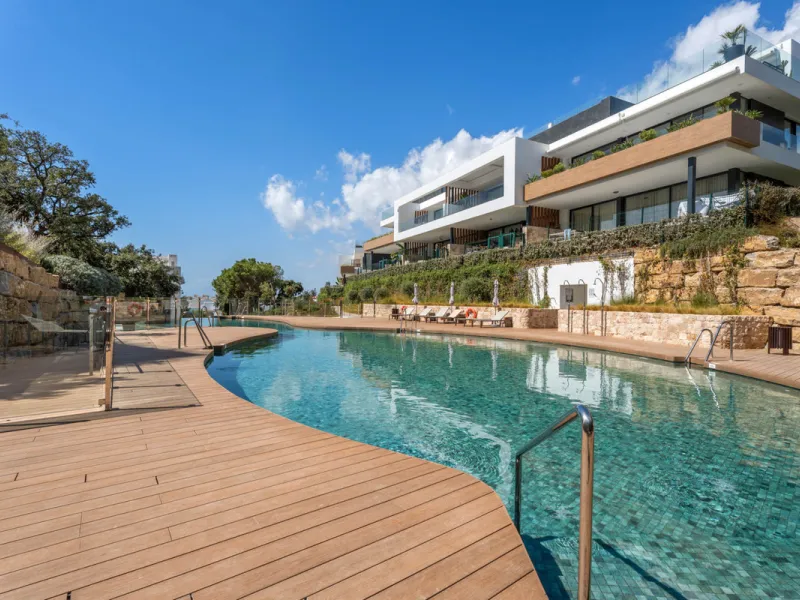 Apartment - Penthouse Duplex в продаже в Marbella, Málaga. В доме 3 спален и 3 ванных комнат. Площадь дома 173 м²