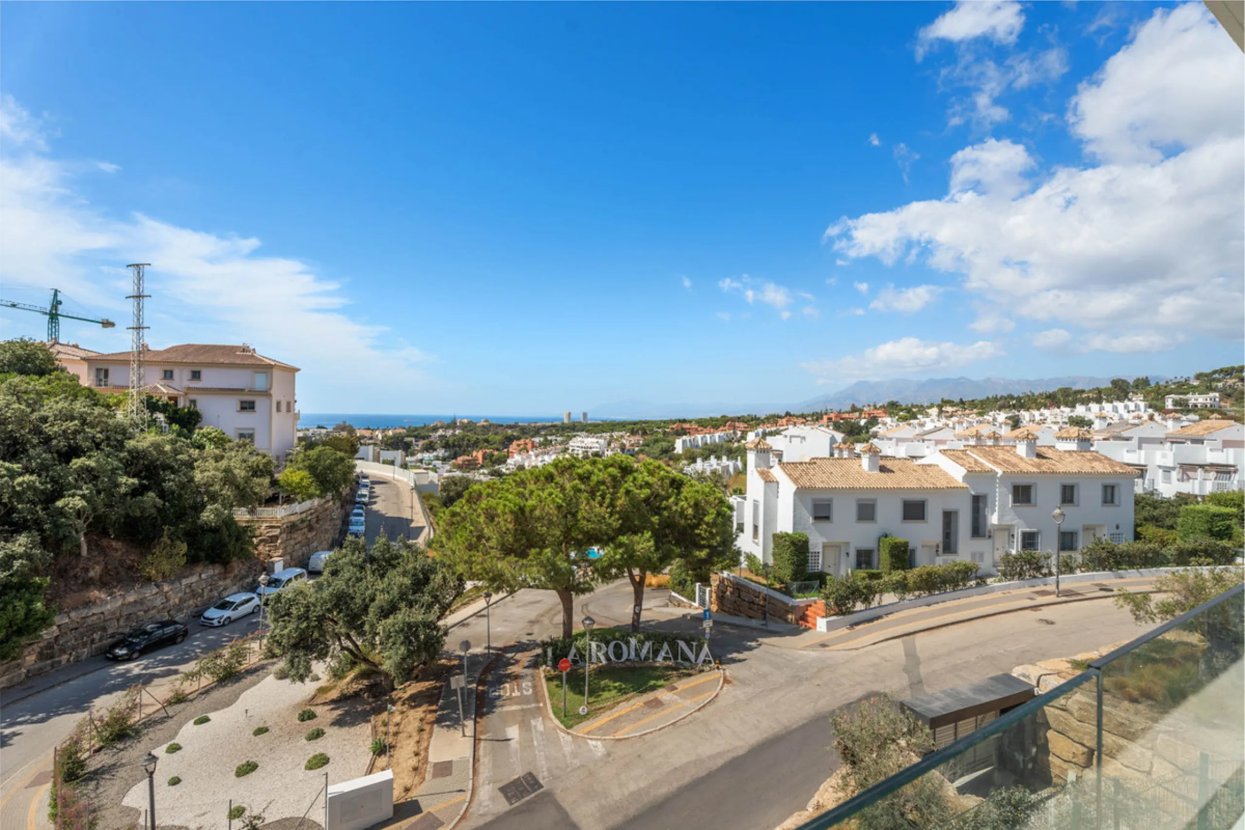 Apartment - Penthouse Duplex в продаже в Marbella, Málaga. В доме 3 спален и 3 ванных комнат. Площадь дома 173 м²