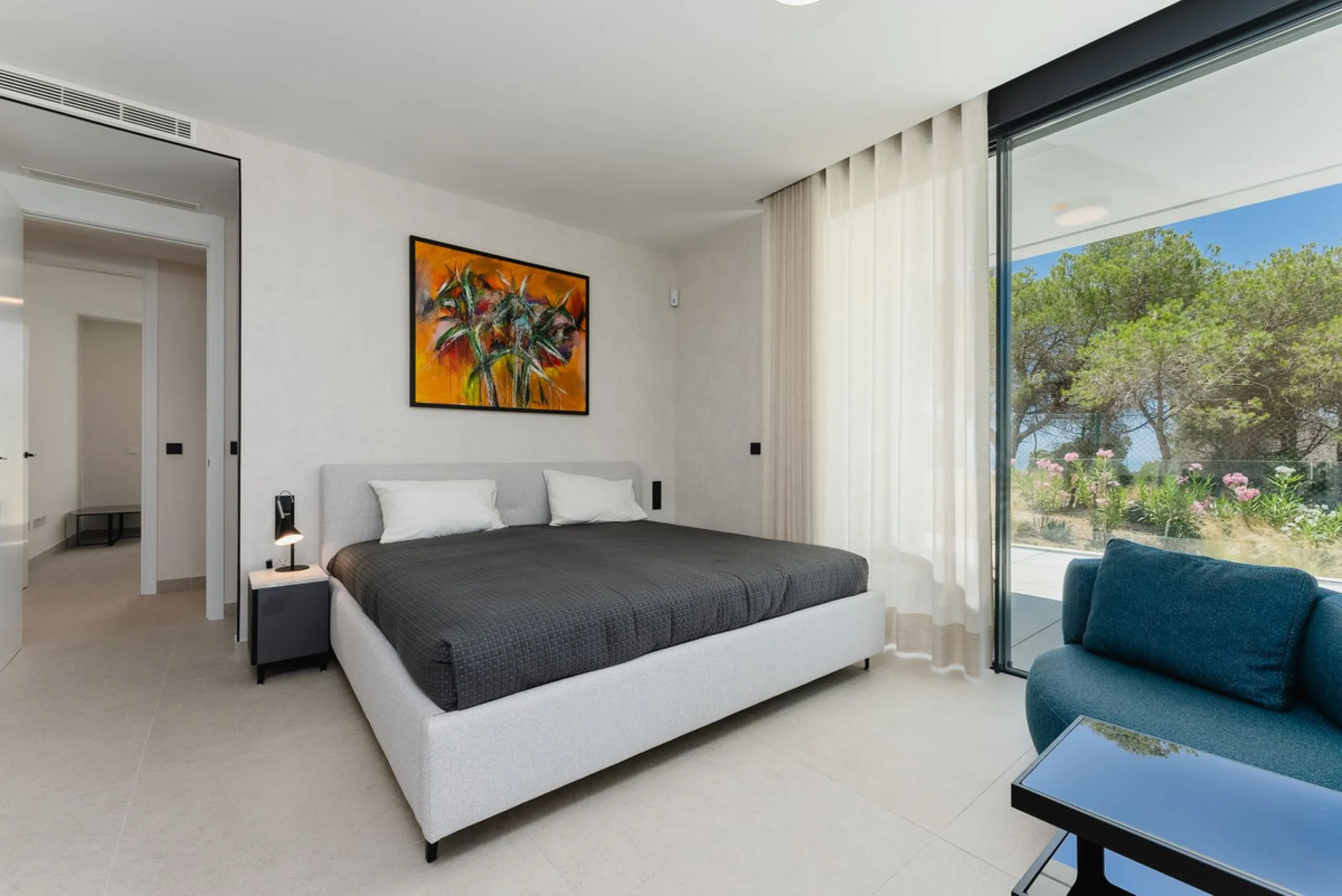 Unique property located in one of the most exclusive Boutique complexes in Marbella East, Marbella Sunset, right above the UNESCO protected Artola sand dunes and just a few steps from the golf course.