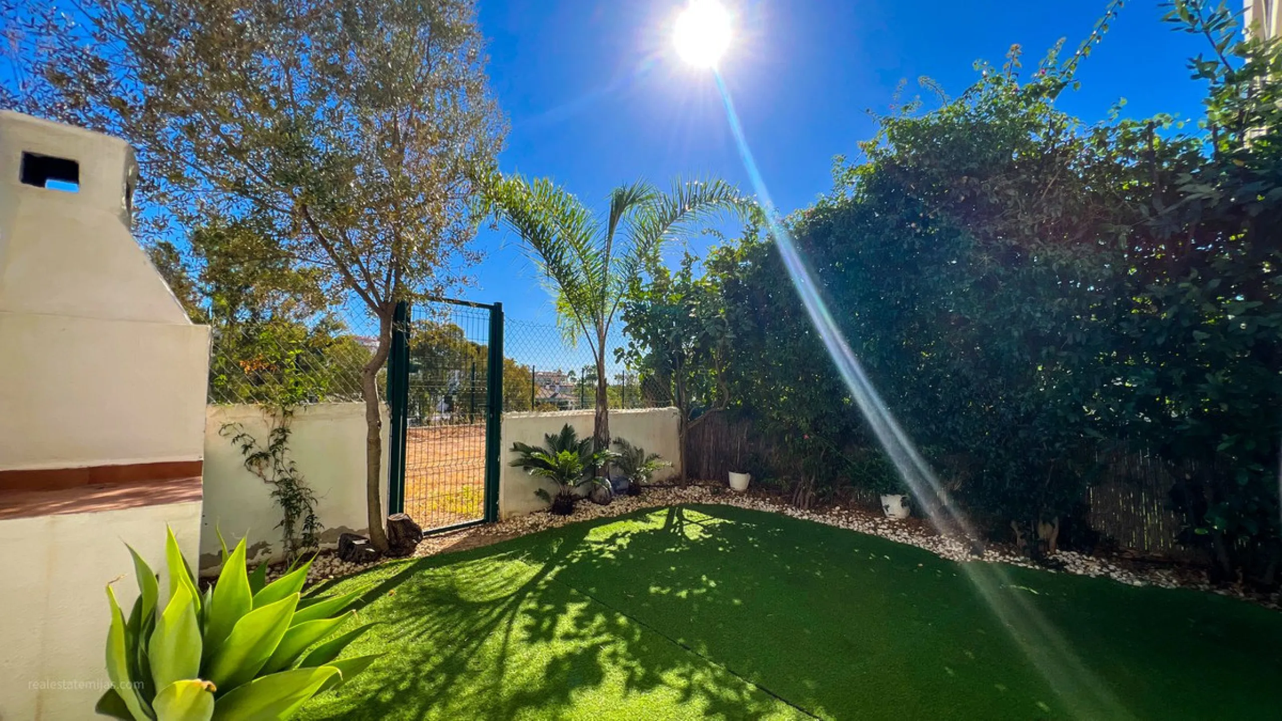 Unique Opportunity in Ángel de Miraflores (La Cala de Mijas, Torrenueva)