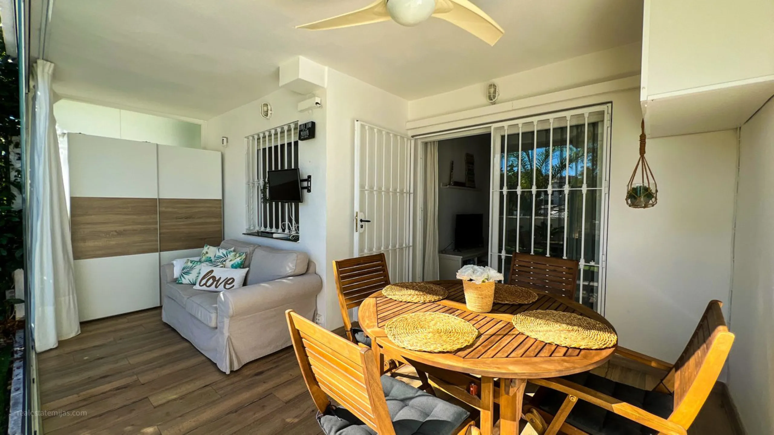 Unique Opportunity in Ángel de Miraflores (La Cala de Mijas, Torrenueva)